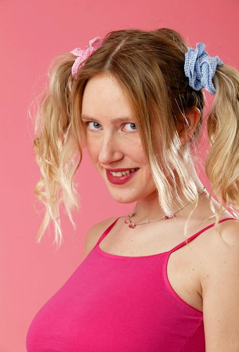 Вероника, 23 года, 8 размер груди